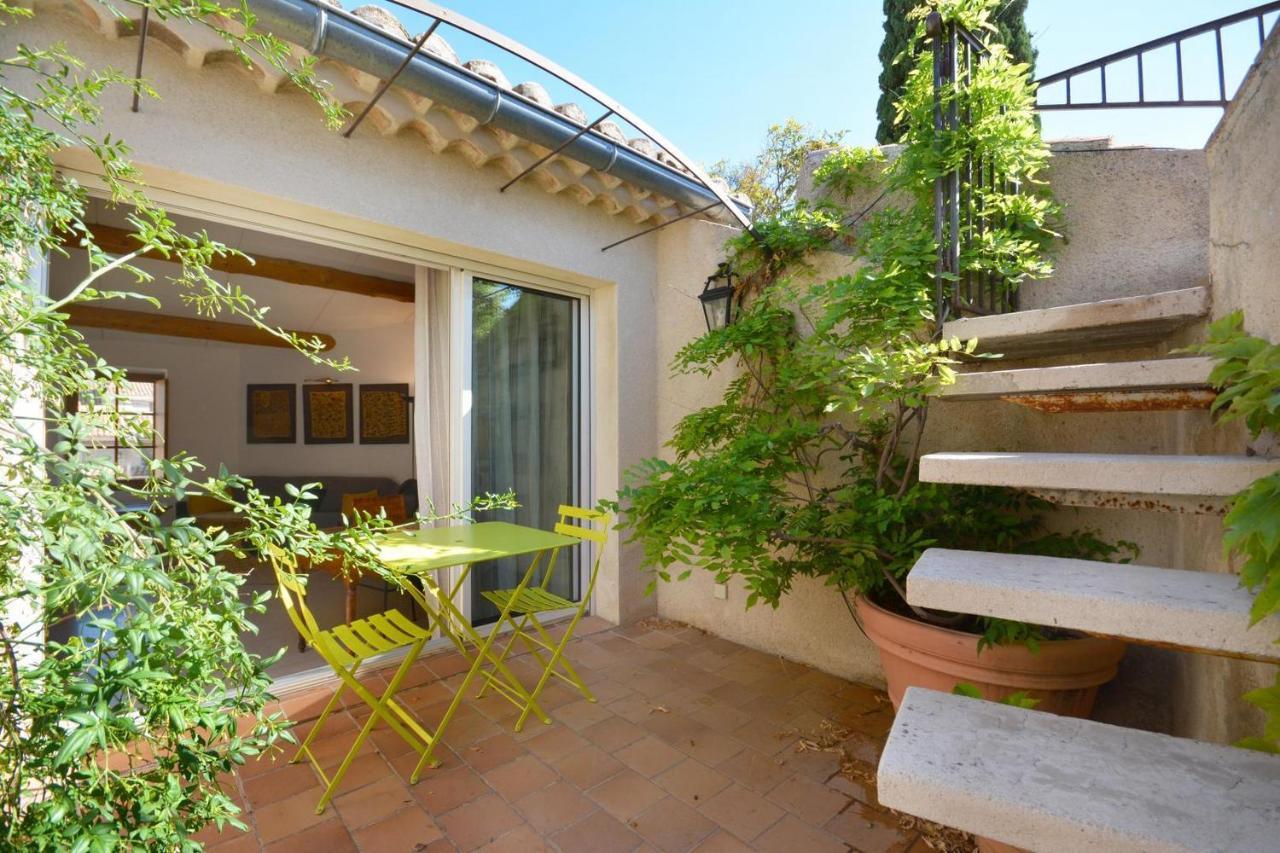 Terrasses Du Chateau Le Barroux Luaran gambar